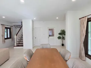 For rent 3 bedrooms house in Mueang Nonthaburi, Nonthaburi