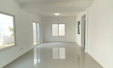 Haus zum Kauf mit 3 Zimmer in Sam Phran, Nakhon Pathom