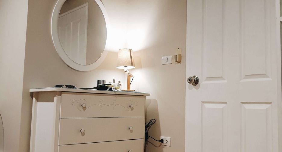 Wohnung zur Miete mit 1 Zimmer in Bang Na, Bangkok