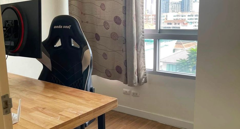 For sale 2 bedrooms condo in Din Daeng, Bangkok