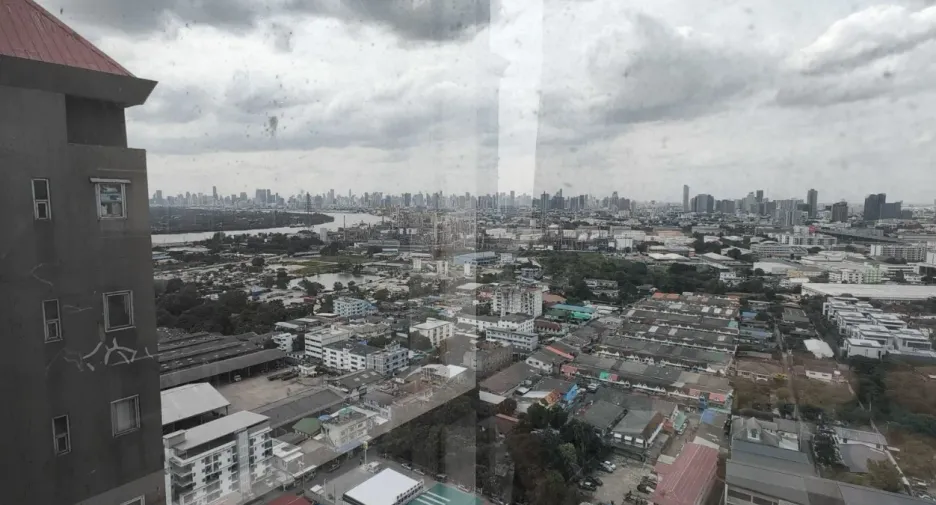 À vendre 2 chambres condo à Bang Na, Bangkok