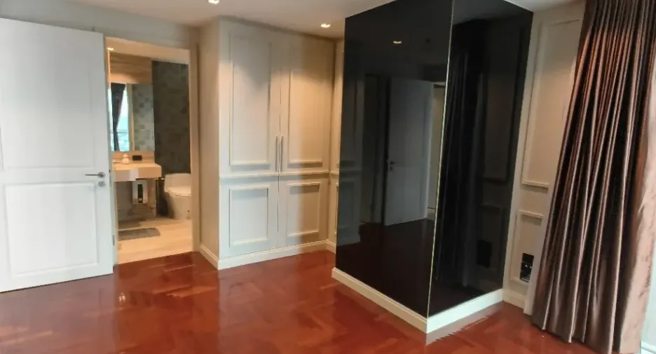 À vendre 2 chambres condo à Bang Na, Bangkok