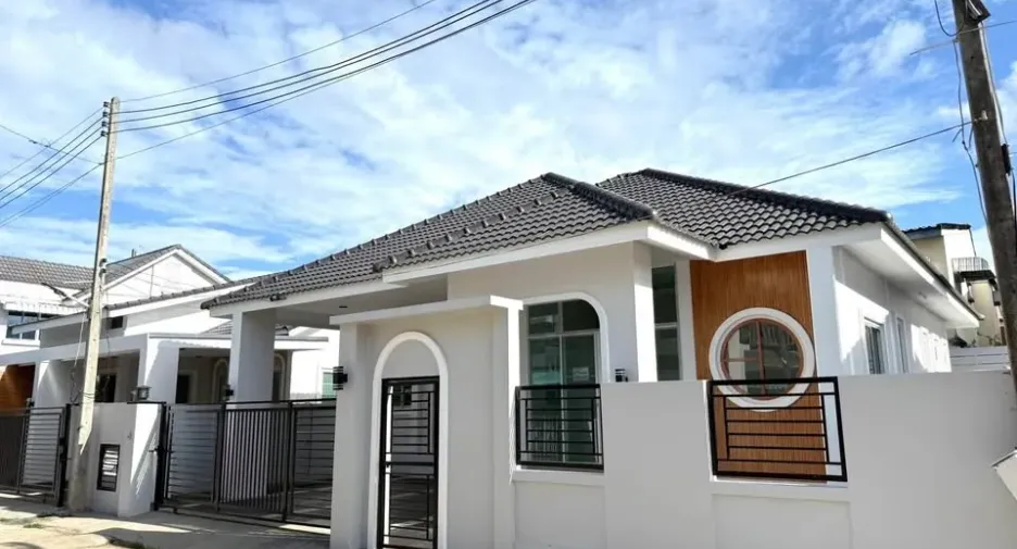 For rent 3 bedrooms house in Hang Dong, Chiang Mai