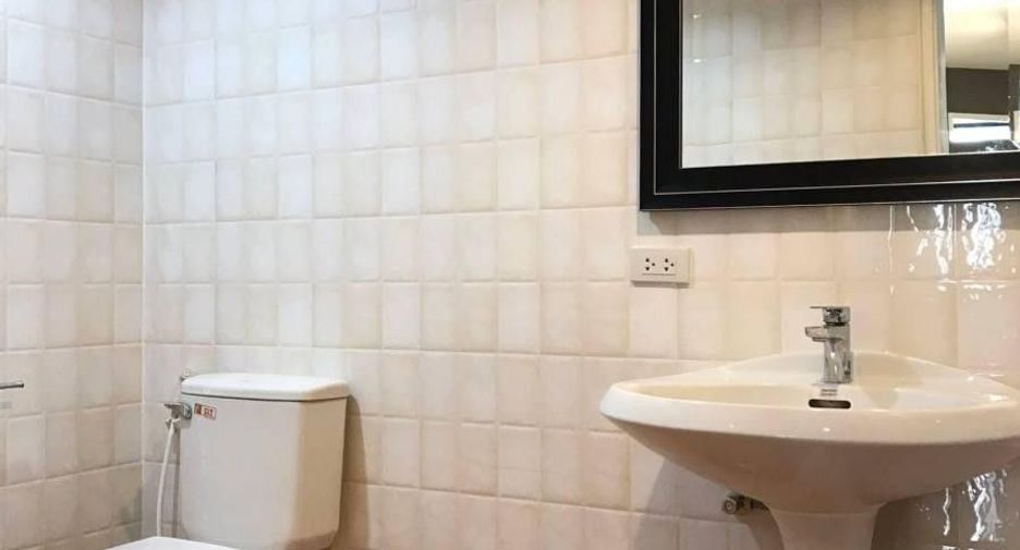 Condo en venta de 2 habitaciones en Watthana, Bangkok