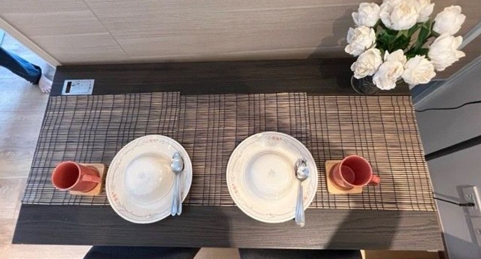 For rent 1 bed condo in Khlong Toei, Bangkok