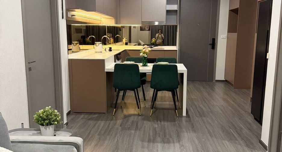 Wohnung zur Miete mit 2 Zimmer in Khlong Toei, Bangkok
