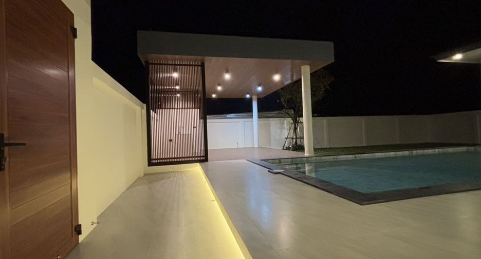 For sale and for rent 3 bedrooms villa in Bang Lamung, Chonburi
