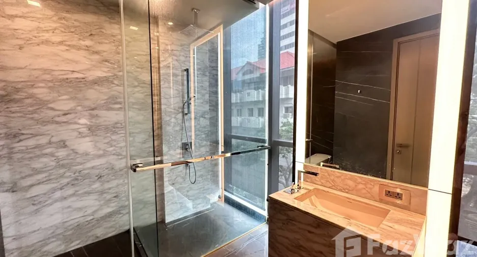 Wohnung zum Kauf und zur Miete mit 2 Zimmer in Watthana, Bangkok