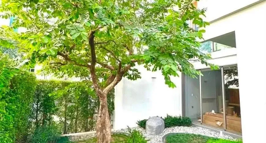 Casa en alquiler de 3 habitaciones en Saphan Sung, Bangkok