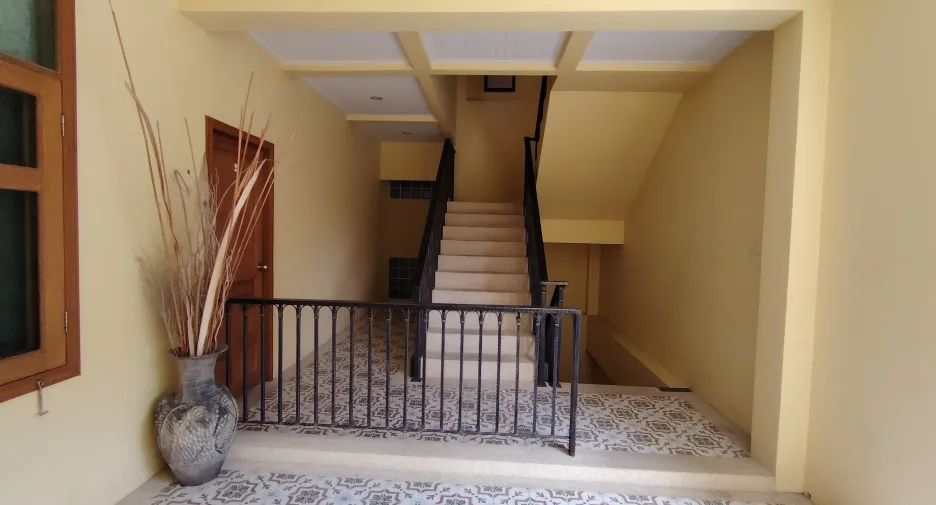 For sale 17 bedrooms hotel in Hua Hin, Prachuap Khiri Khan