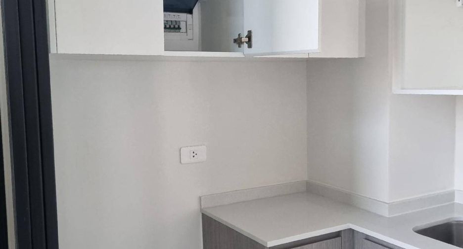 À vendre 1 chambre condo à Bang Kapi, Bangkok