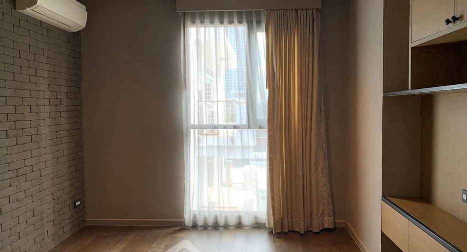 Wohnung zur Miete mit 3 Zimmer in Watthana, Bangkok