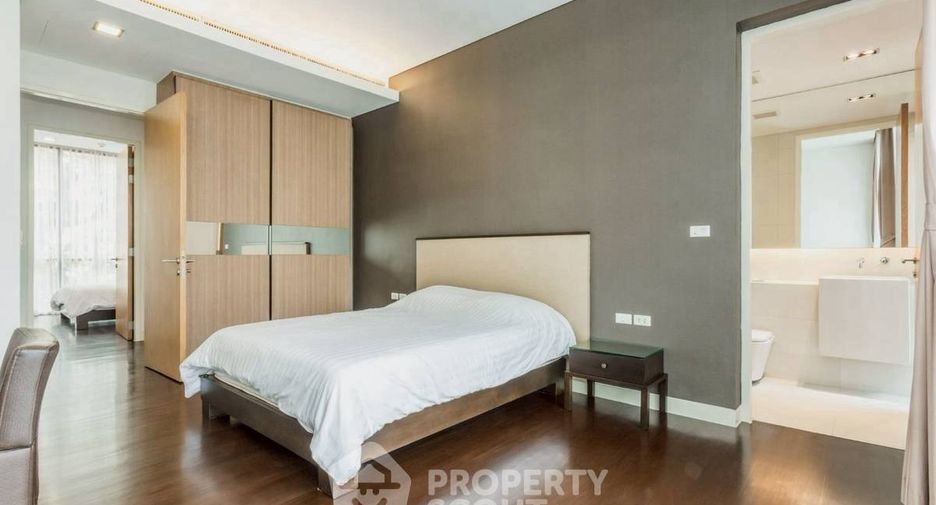 For rent 3 ベッドルーム condo in Watthana, Bangkok