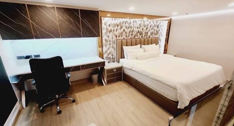 ให้เช่า 4 ห้องนอน คอนโด ใน วัฒนา, กรุงเทพฯ