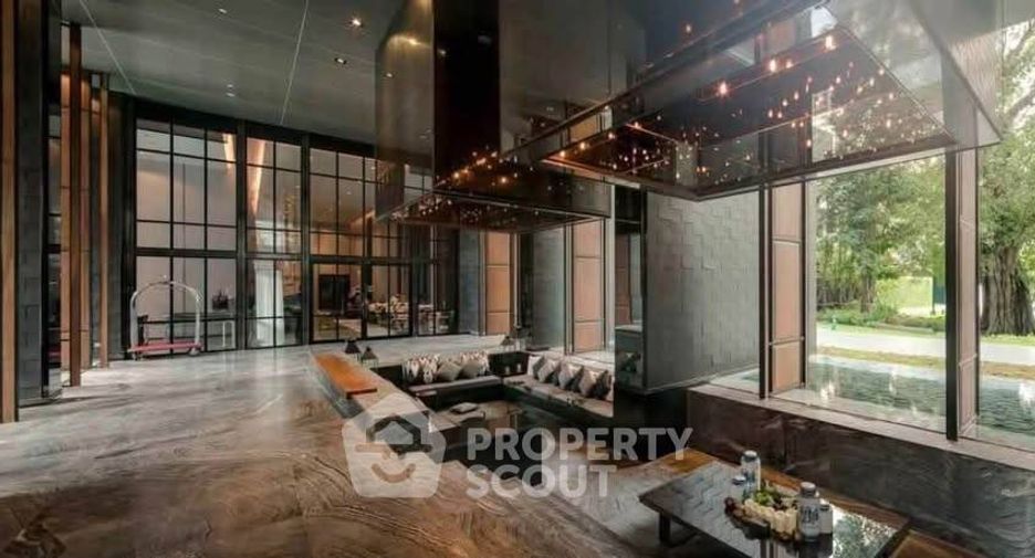 For rent 1 bed condo in Khlong Toei, Bangkok