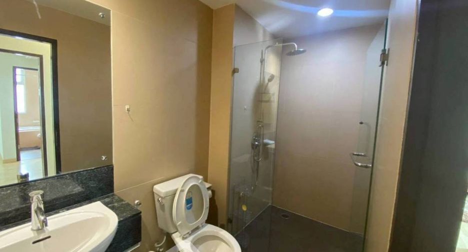 Аренда и продажа 2 спальни кондо в Щаттхана, Бангкок