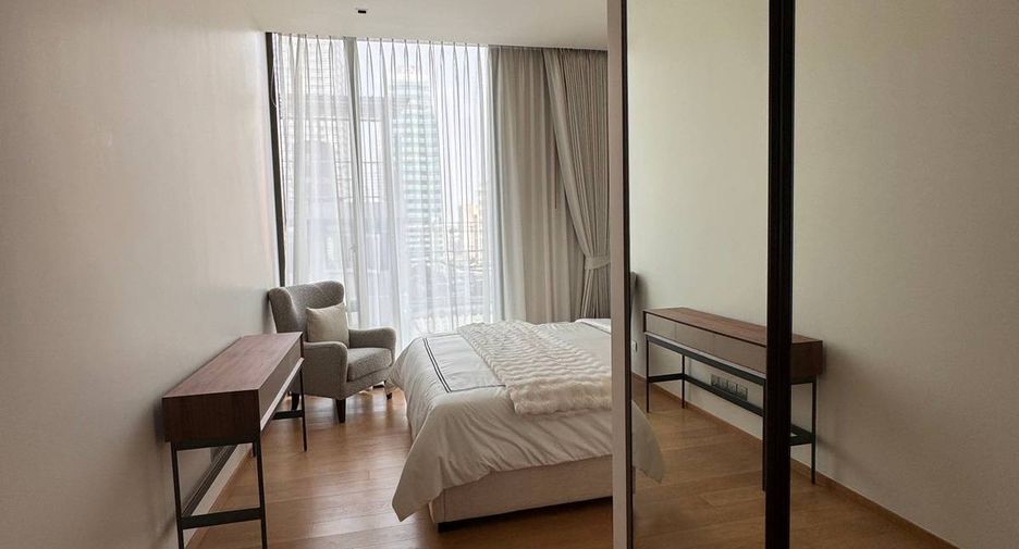 For sale 2 bedrooms condo in Pathum Wan, Bangkok