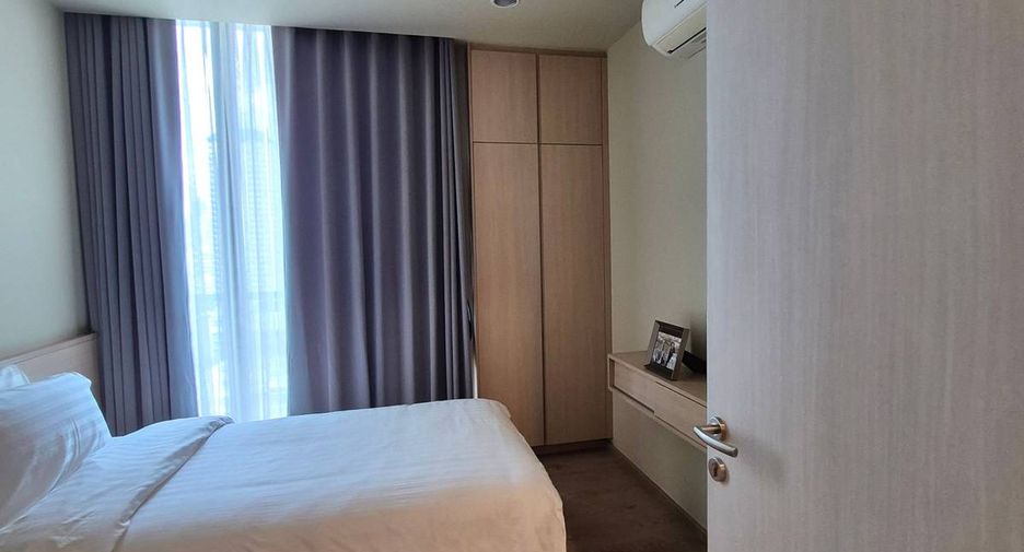 For sale 2 bedrooms condo in Watthana, Bangkok
