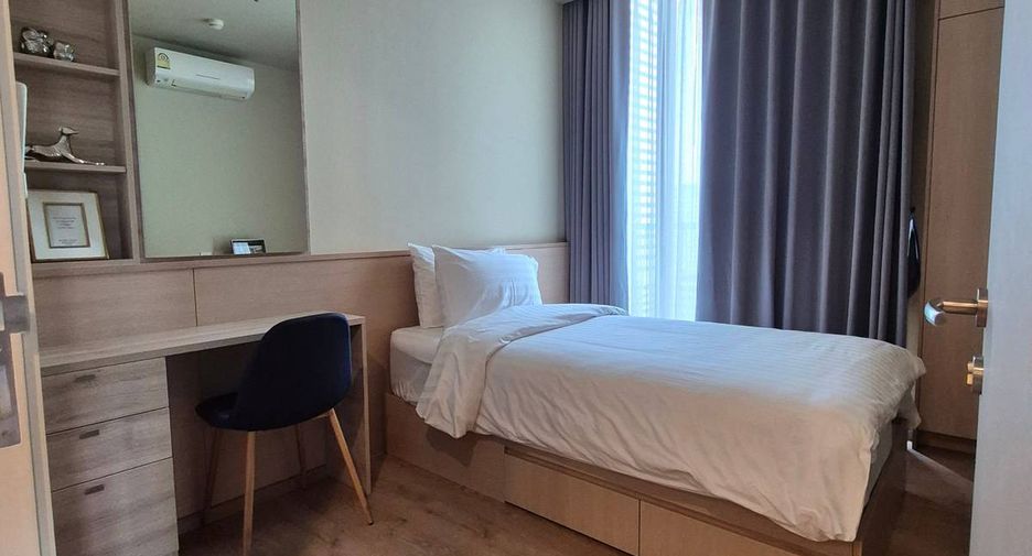 For sale 2 bedrooms condo in Watthana, Bangkok