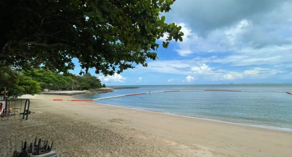 Villa en venta y en alquiler de 7 habitaciones en Bang Lamung, Chonburi