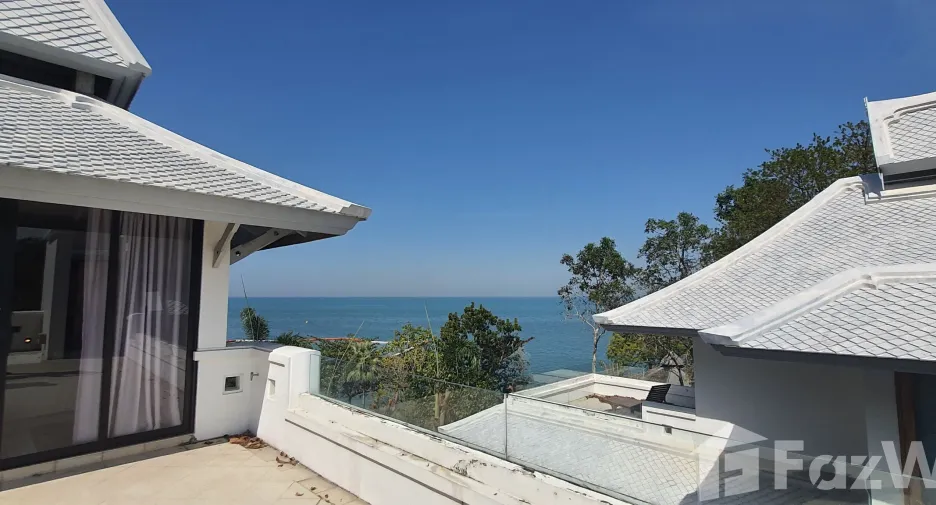 Villa en venta y en alquiler de 7 habitaciones en Bang Lamung, Chonburi