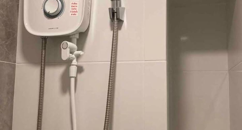 À vendre 1 chambre condo à Phra Khanong, Bangkok