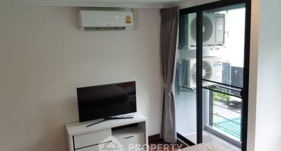Wohnung zum Kauf mit 1 Zimmer in Khlong San, Bangkok