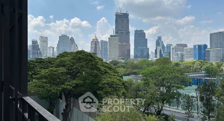 For sale 1 bed condo in Pathum Wan, Bangkok