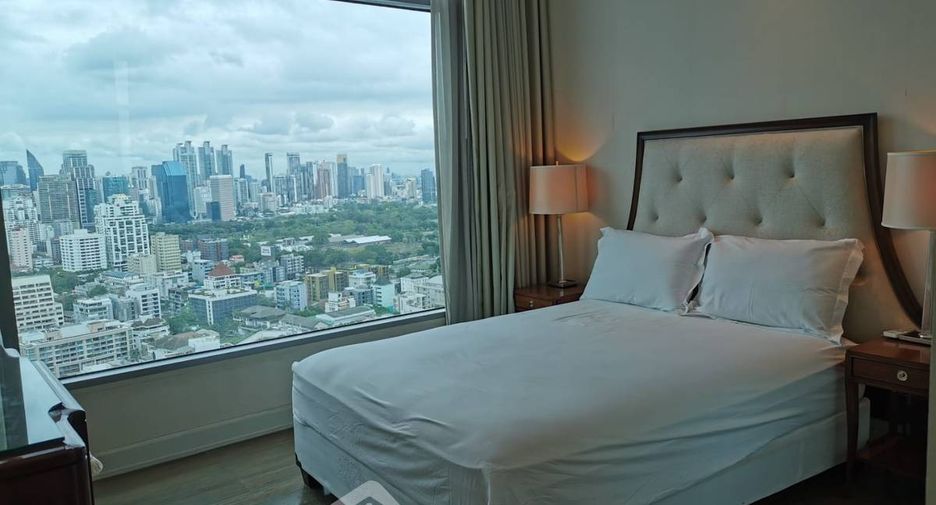 For sale 2 bedrooms apartment in Pathum Wan, Bangkok