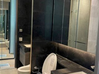 For sale 1 bed condo in Pathum Wan, Bangkok