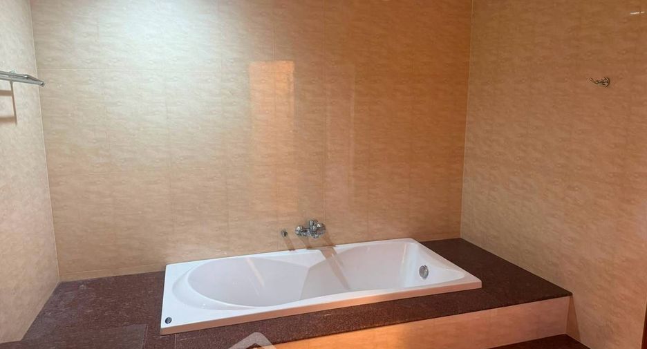 For sale 1 bed condo in Jomtien, Pattaya