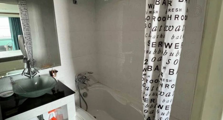 Wohnung zum Kauf mit 3 Zimmer in Yan Nawa, Bangkok