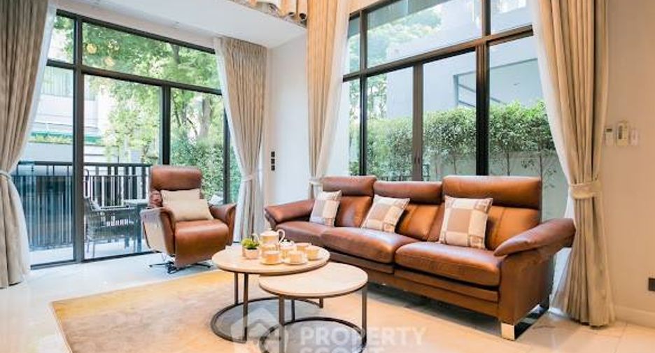 For rent and for sale 3 bedrooms house in Wang Thonglang, Bangkok