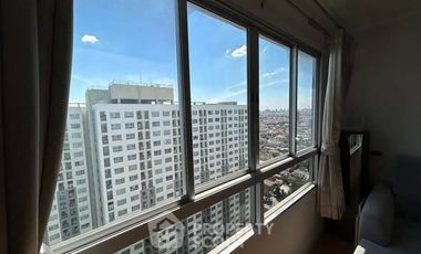 For sale 2 bedrooms condo in Bang Phlat, Bangkok