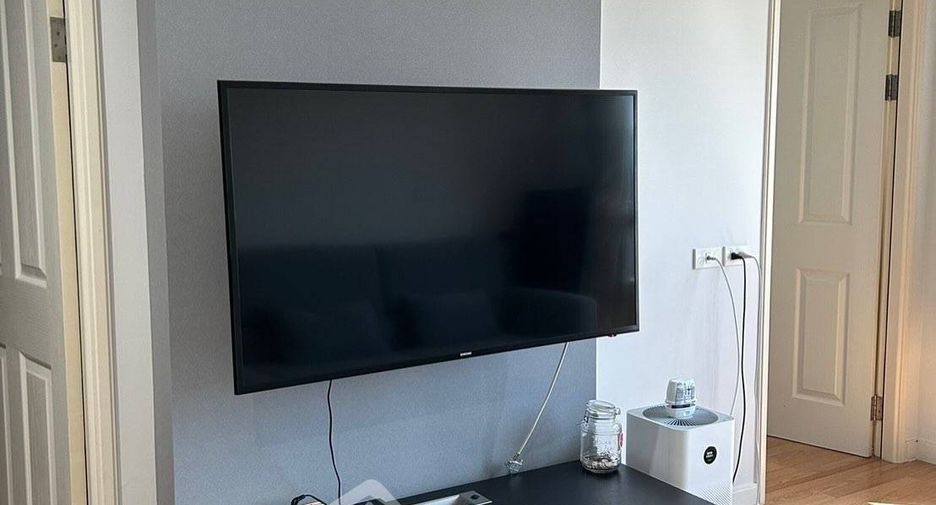 For sale 2 bedrooms condo in Bang Phlat, Bangkok