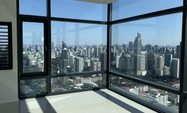 À vendre 2 chambres condo à Watthana, Bangkok