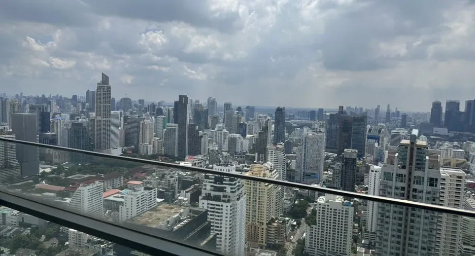 À vendre 2 chambres condo à Watthana, Bangkok