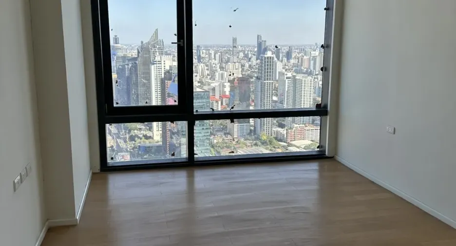 À vendre 2 chambres condo à Watthana, Bangkok