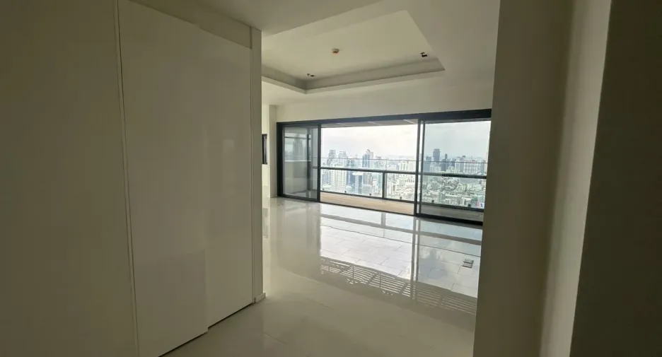 À vendre 2 chambres condo à Watthana, Bangkok