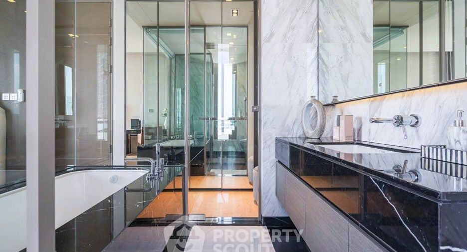 À vendre 1 chambre condo à Sathon, Bangkok