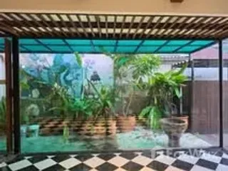 For rent retail Space in Sathon, Bangkok