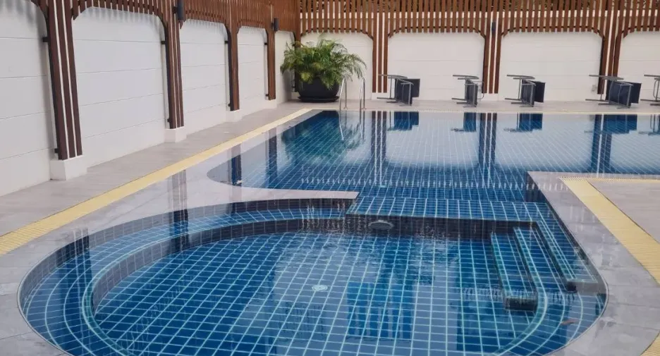À vendre 1 chambre condo à Sathon, Bangkok