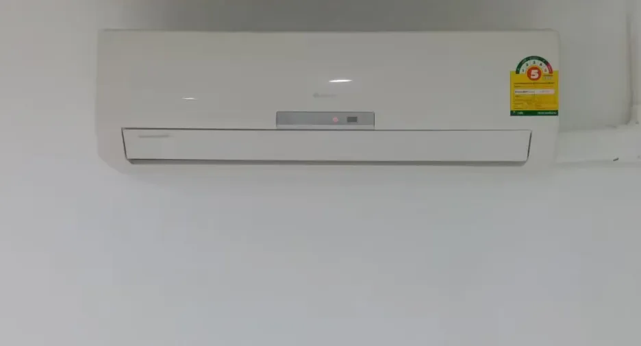 For sale studio condo in Khlong Toei, Bangkok