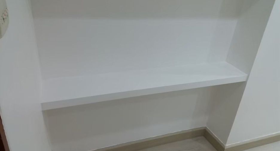 For sale studio condo in Khlong Toei, Bangkok