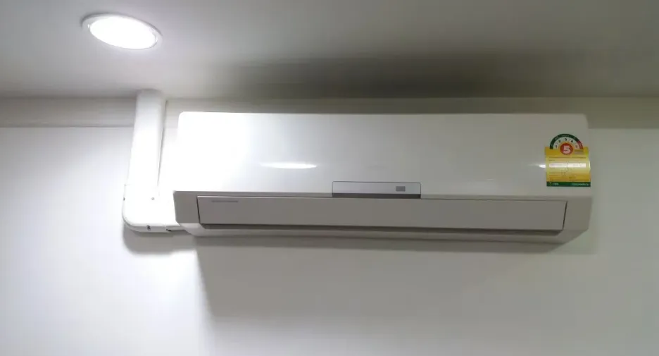 For sale studio condo in Khlong Toei, Bangkok