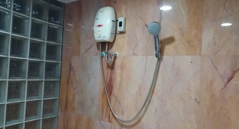 For sale studio condo in Khlong Toei, Bangkok