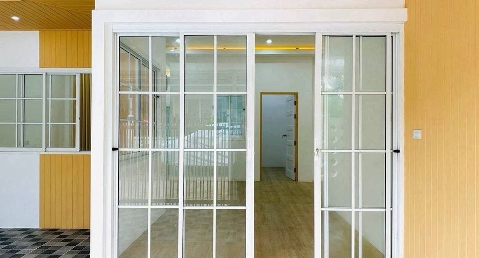 Haus zur Miete mit 3 Zimmer in Mueang Phuket, Phuket