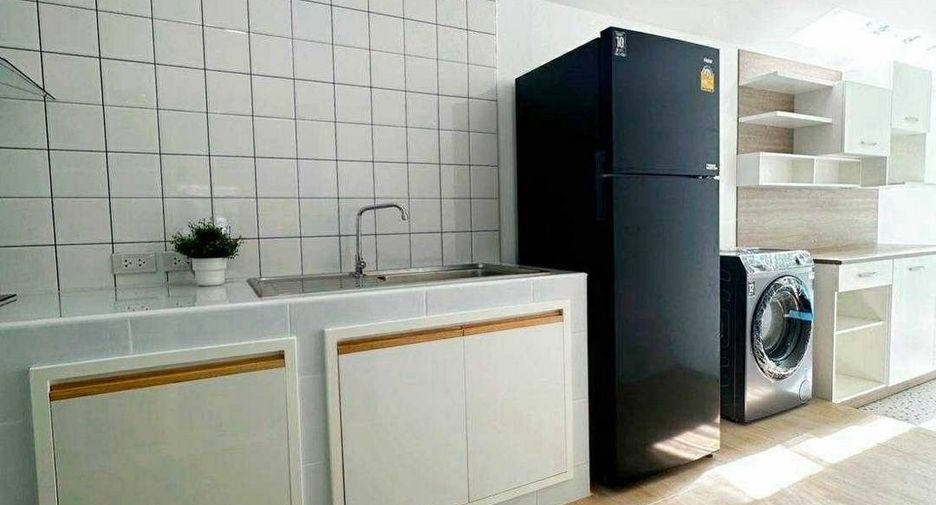 Haus zur Miete mit 3 Zimmer in Mueang Phuket, Phuket