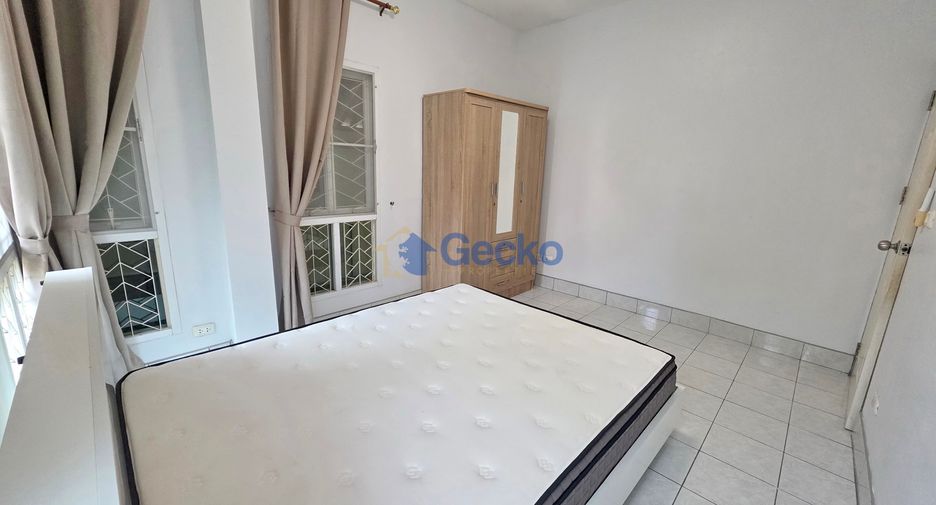 For rent 3 bedrooms house in Bang Lamung, Chonburi