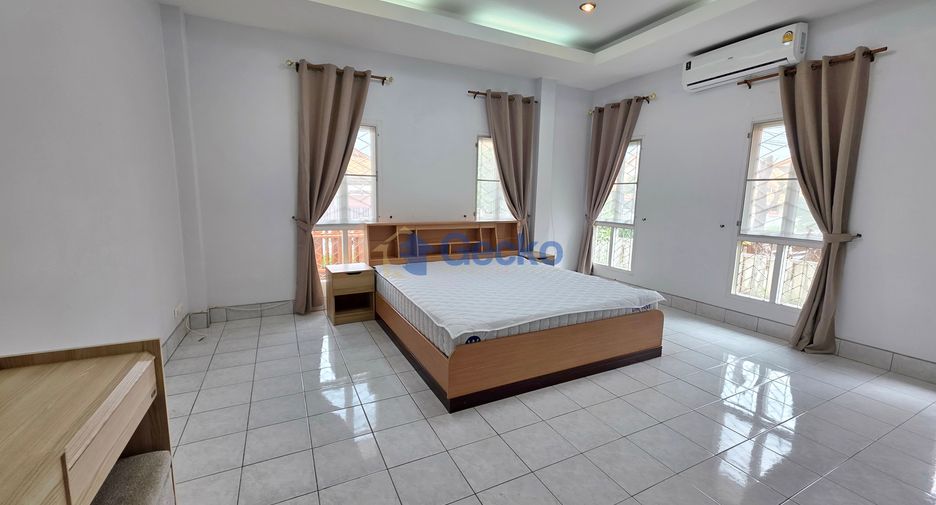 For rent 3 bedrooms house in Bang Lamung, Chonburi